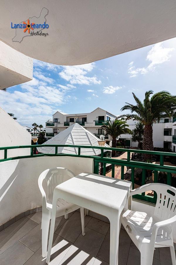 Vivienda Vacacional Buby Costa Teguise Eksteriør bilde