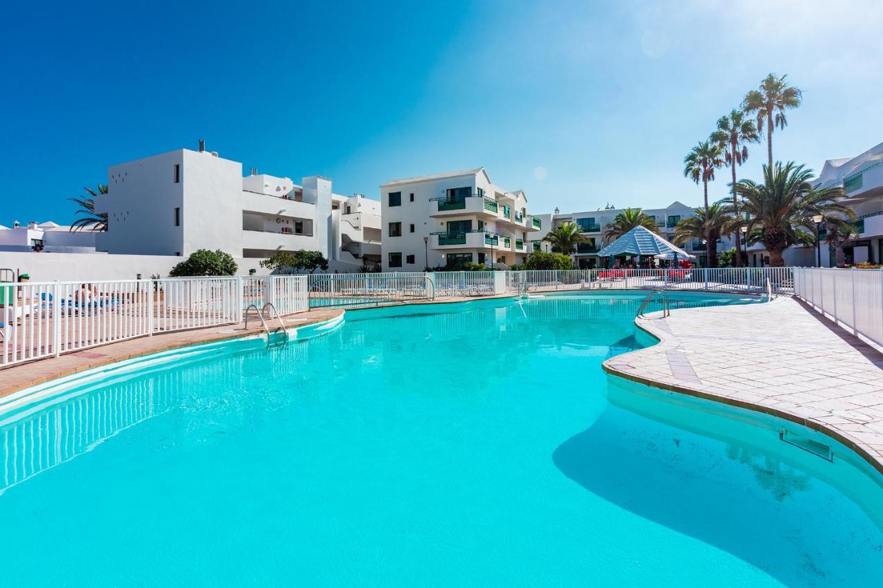 Vivienda Vacacional Buby Costa Teguise Eksteriør bilde